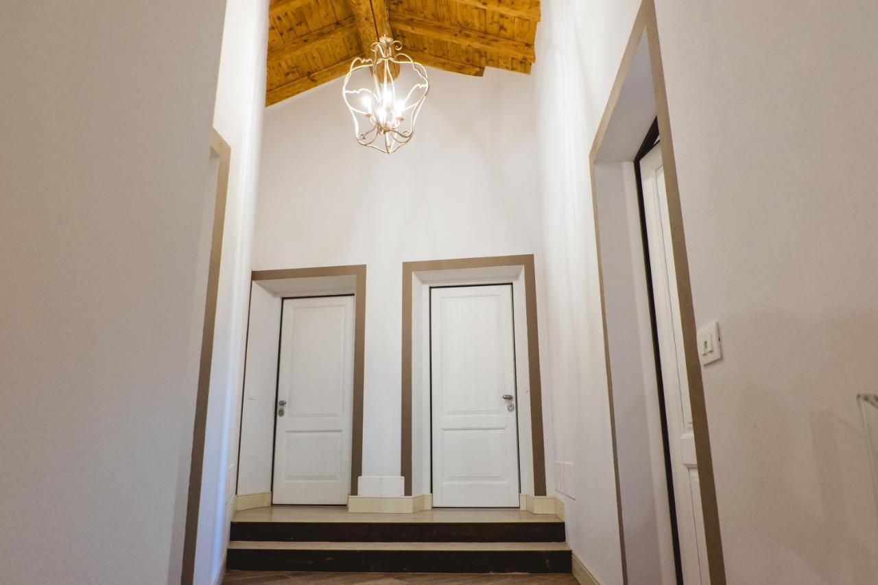 Villa Colli Storici 데센자노델가르다 외부 사진