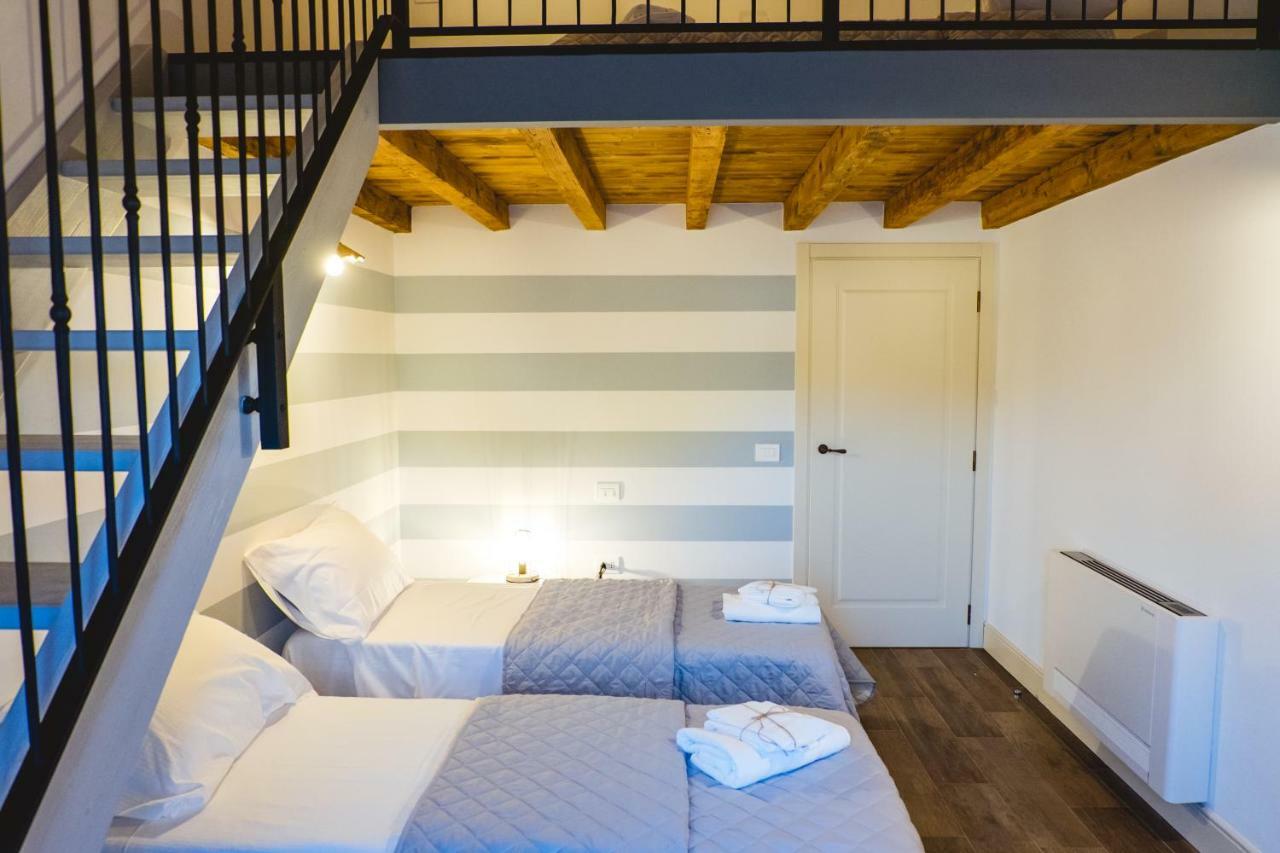 Villa Colli Storici 데센자노델가르다 외부 사진