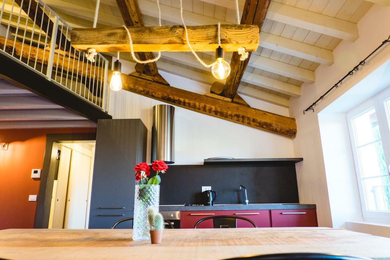 Villa Colli Storici 데센자노델가르다 외부 사진