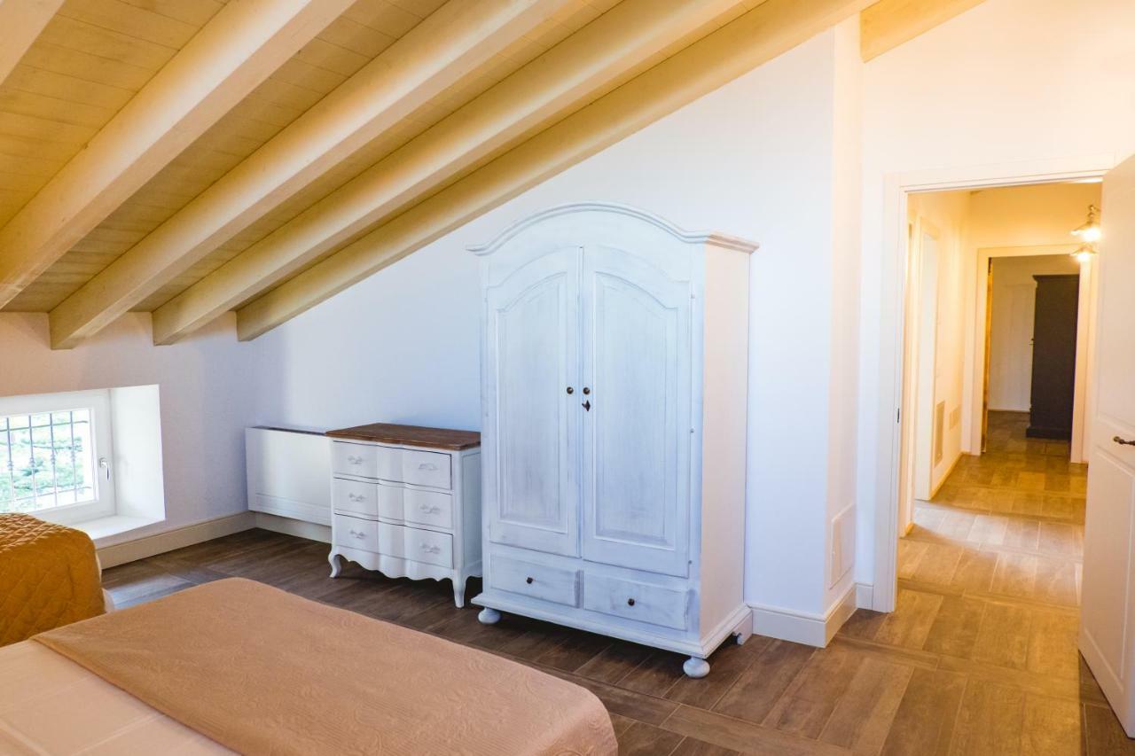 Villa Colli Storici 데센자노델가르다 외부 사진