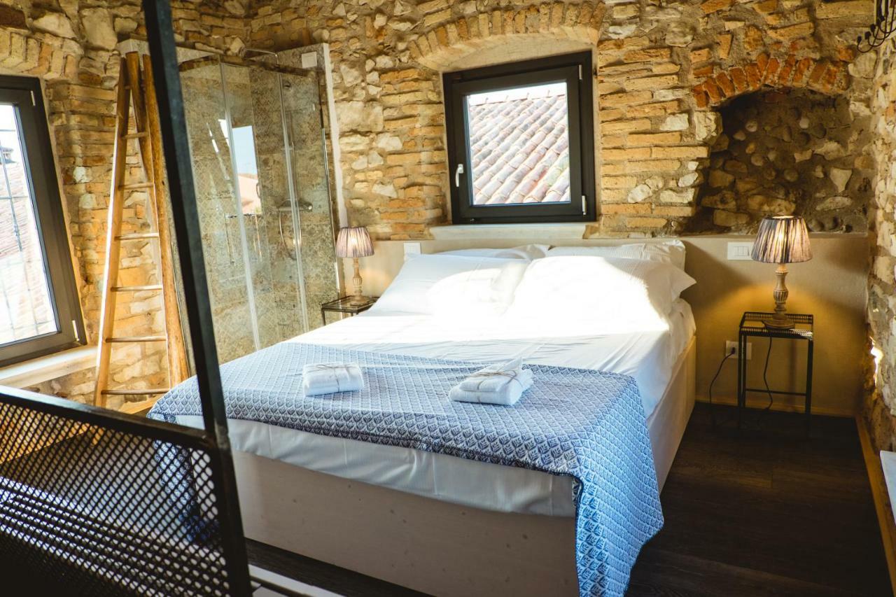 Villa Colli Storici 데센자노델가르다 외부 사진